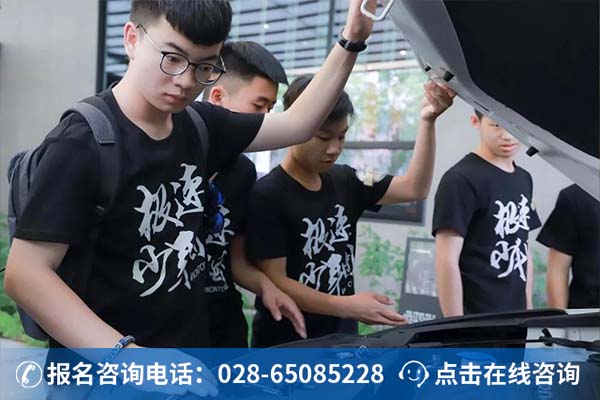 极速少年前往韩国起亚汽车厂参观