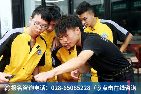汽车装潢与美容学校哪里好