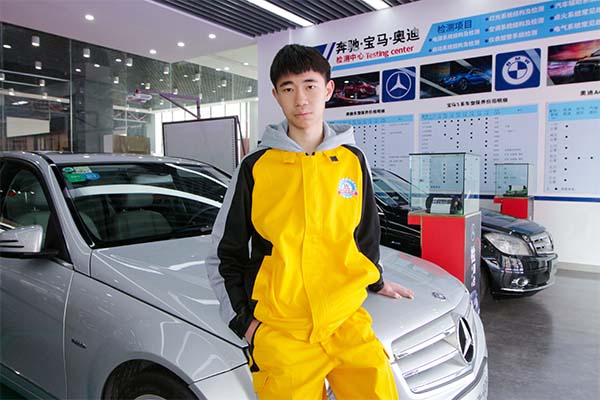 万通学子